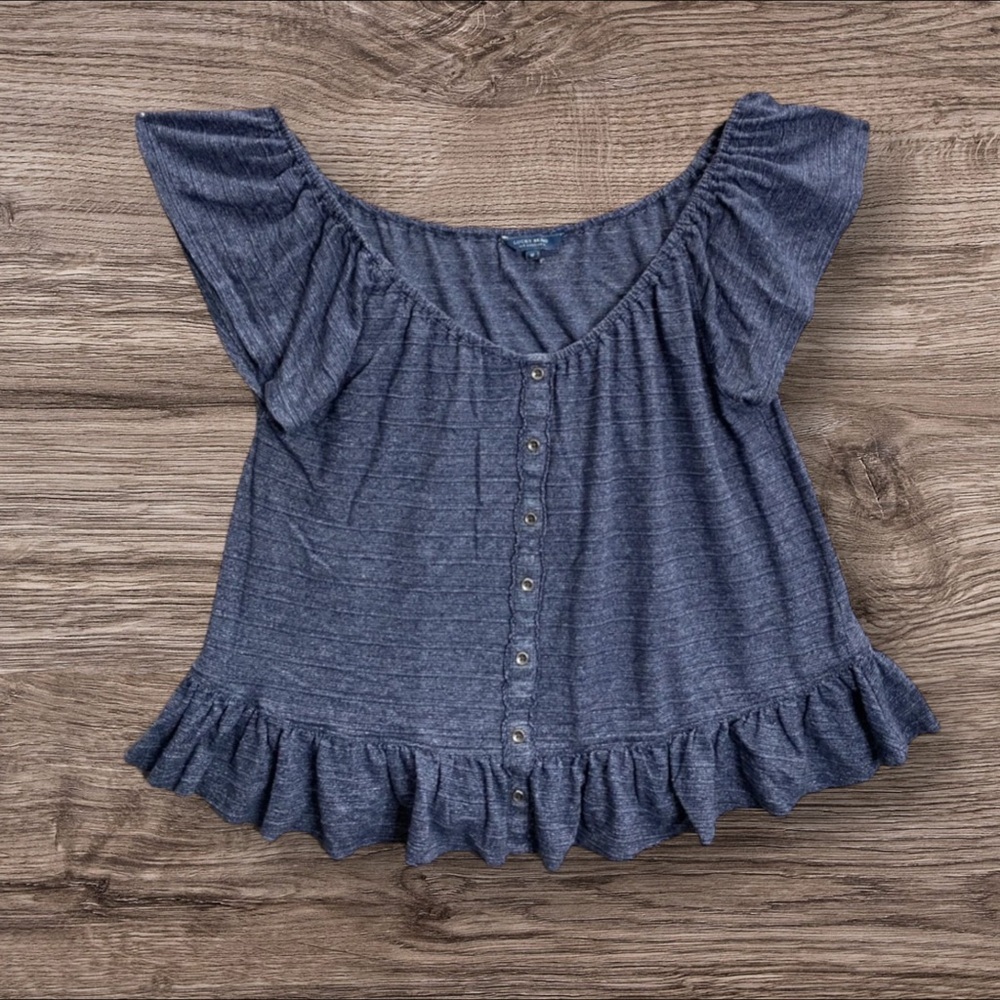 Lucky Brand Women’s Blue Ruffle Blouse with‎ Accent Buttons Size Medium